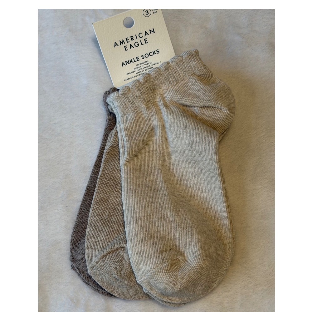 American Eagle Woman's Ankle Socks 3 Pair Pack Neutral Tan Brown One Size NEW